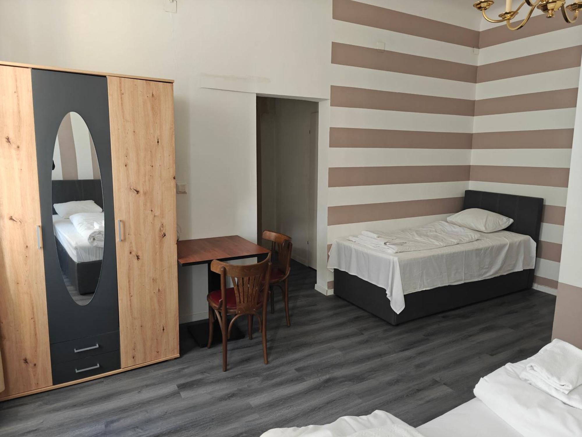 Hotel Viktoria Wenen Buitenkant foto